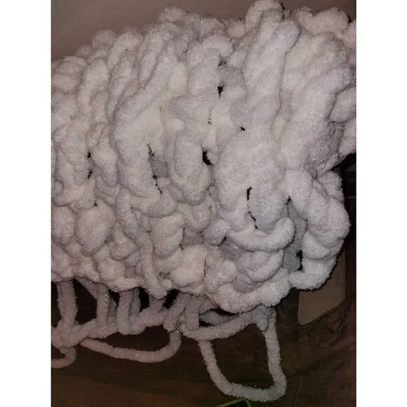 Handmade vintage Fox yarn huge blanket throw